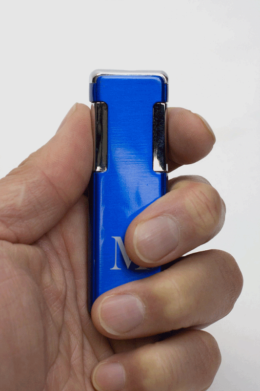 
                  
                    Load image into Gallery viewer, X-Lite single torch slim lighter - Legit Accessories
                  
                